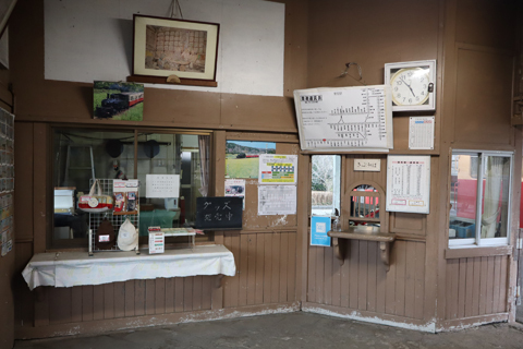 IMG_8575 小湊鉄道　里見駅