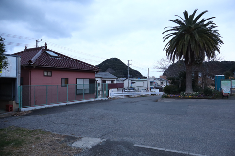 IMG_8971 内房線　太海駅