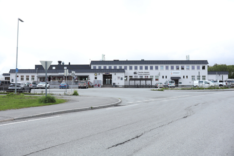 IMG_7217 〔ノルウェー〕ノールラン線　ファウスケ駅