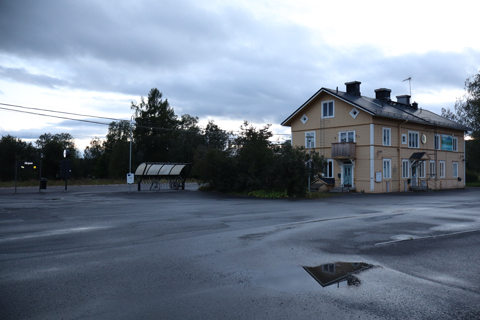 IMG_8802 〔スウェーデン〕中央線　イェルペン駅